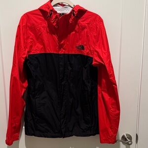 The North Face Rain Jacket – Men’s Small (Unisex Fit)
